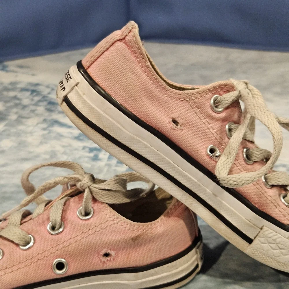 Pink Converse All Star Low Top Toddler‎ Girls Size 11 Sneakers Shoes